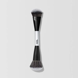 Makeup By Mario F4 Foundation Brush NWT